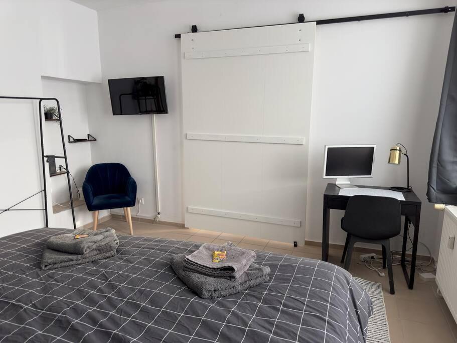 Loft With Gym - Kitchen / Wifi / Free Parking Berlijn